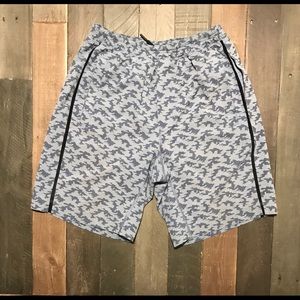 Men’s Lululemon athletic Shorts Small